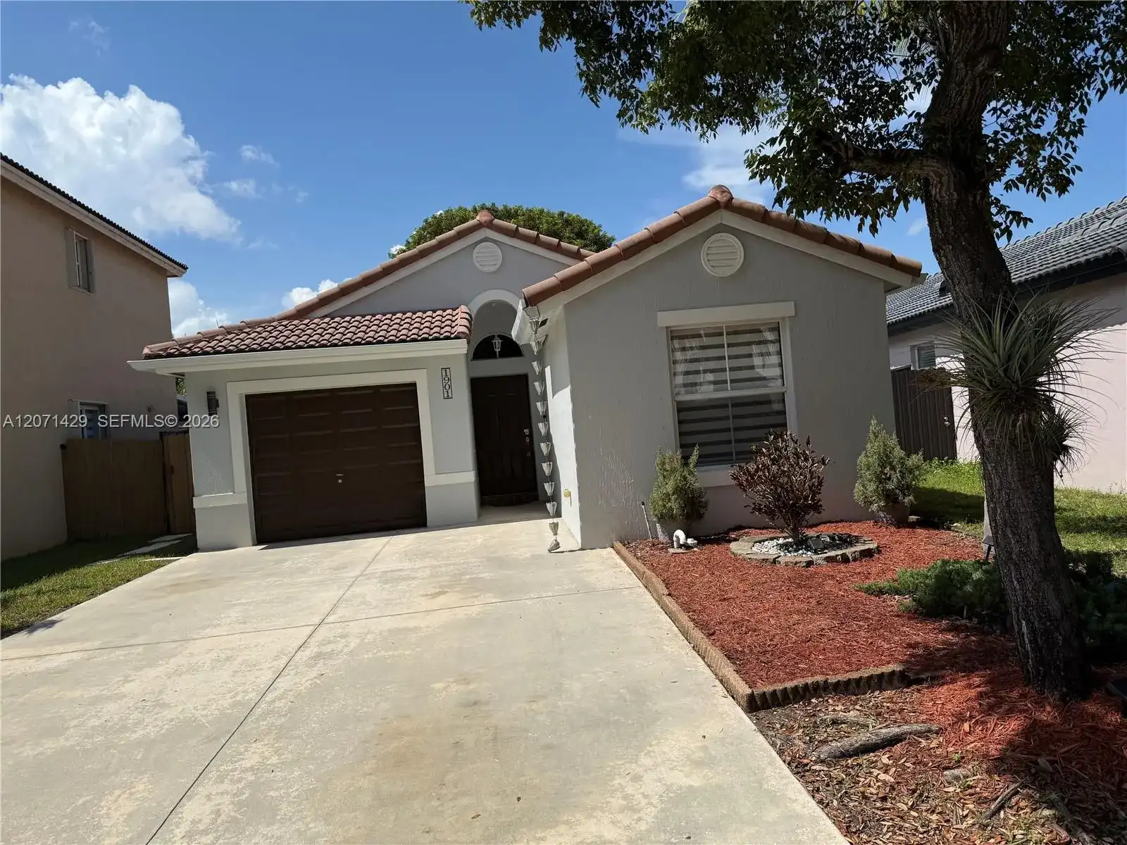 1901 SE 15th St, Homestead FL 33035
