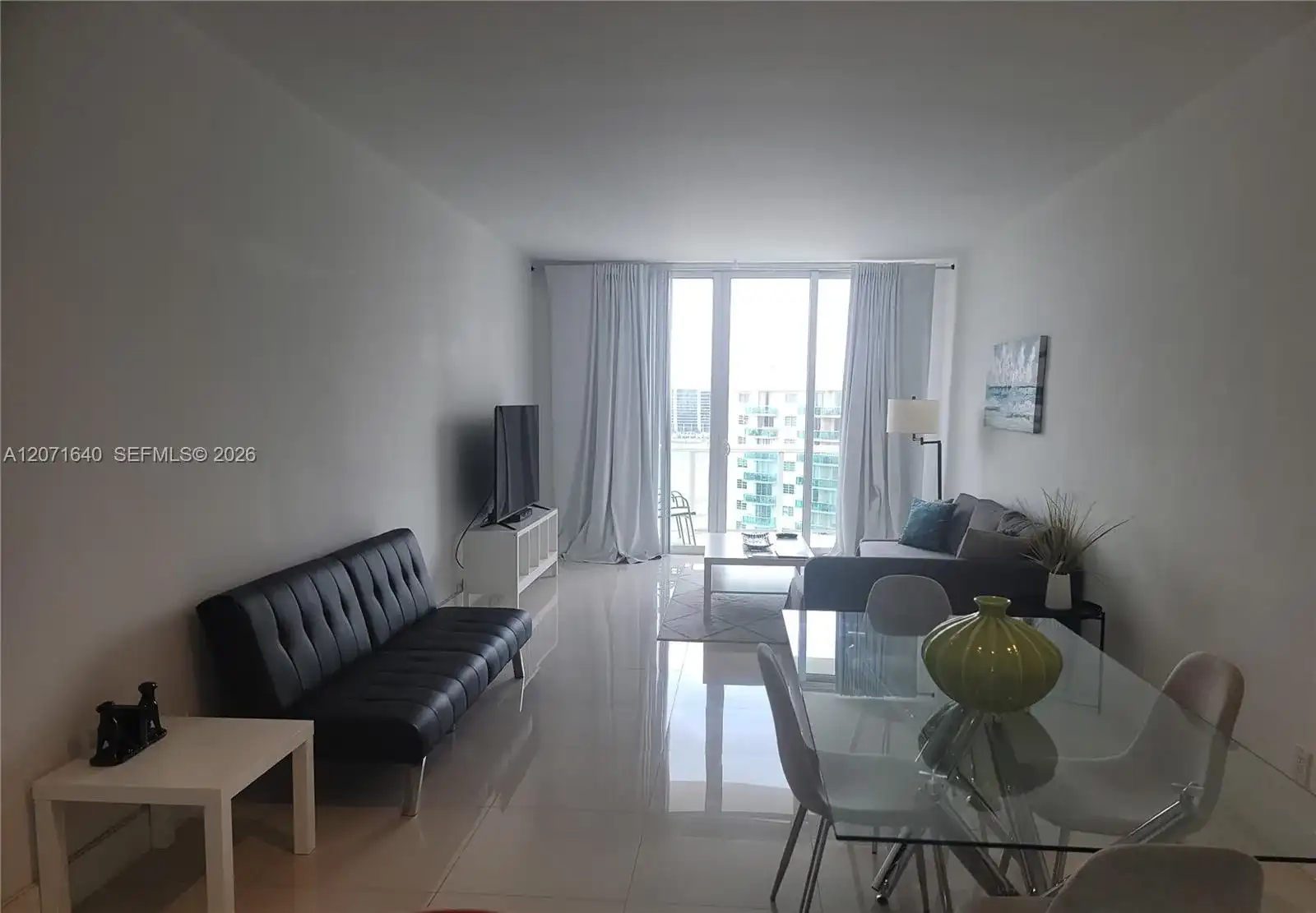 19380 Collins Ave, Sunny Isles Beach FL 33160