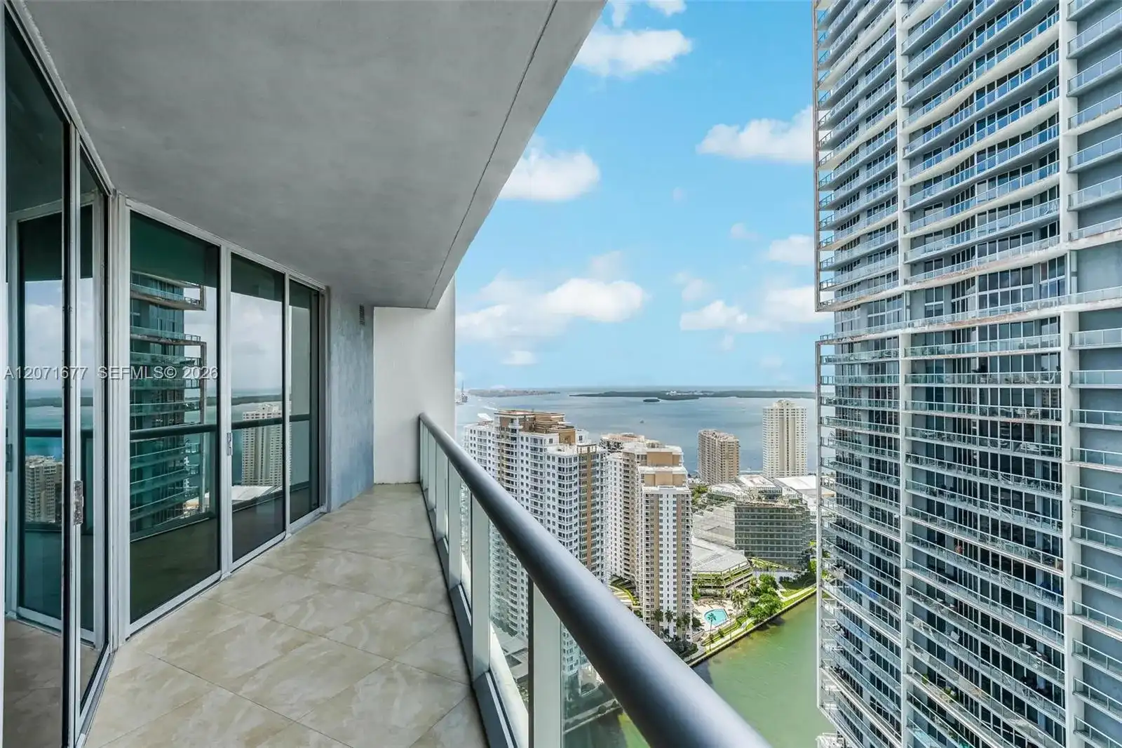475 Brickell Ave # 3811, Miami FL 33131