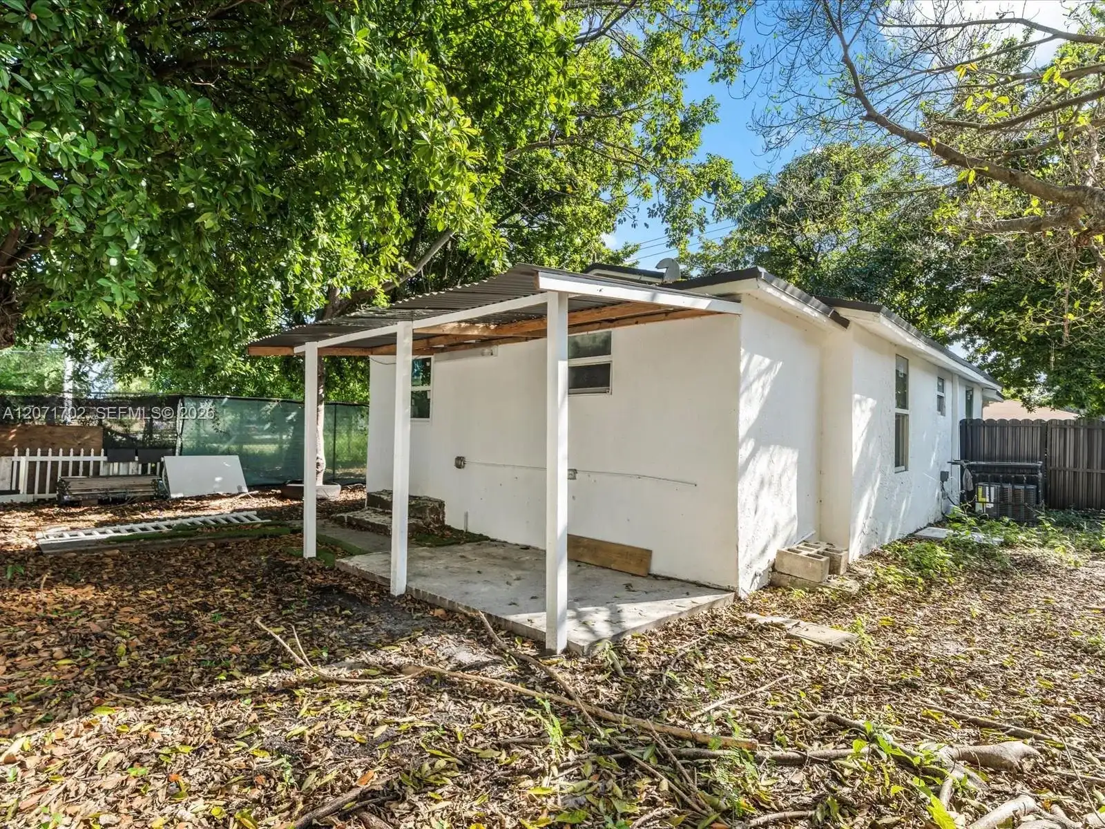 1829 NW 62nd Ter, Miami FL 33147