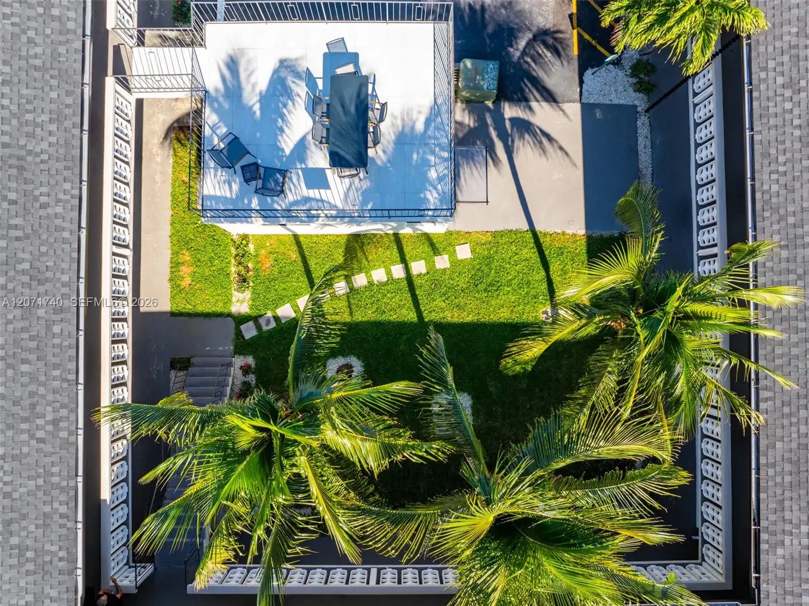 1330 W 29th St # 36, Hialeah FL 33012