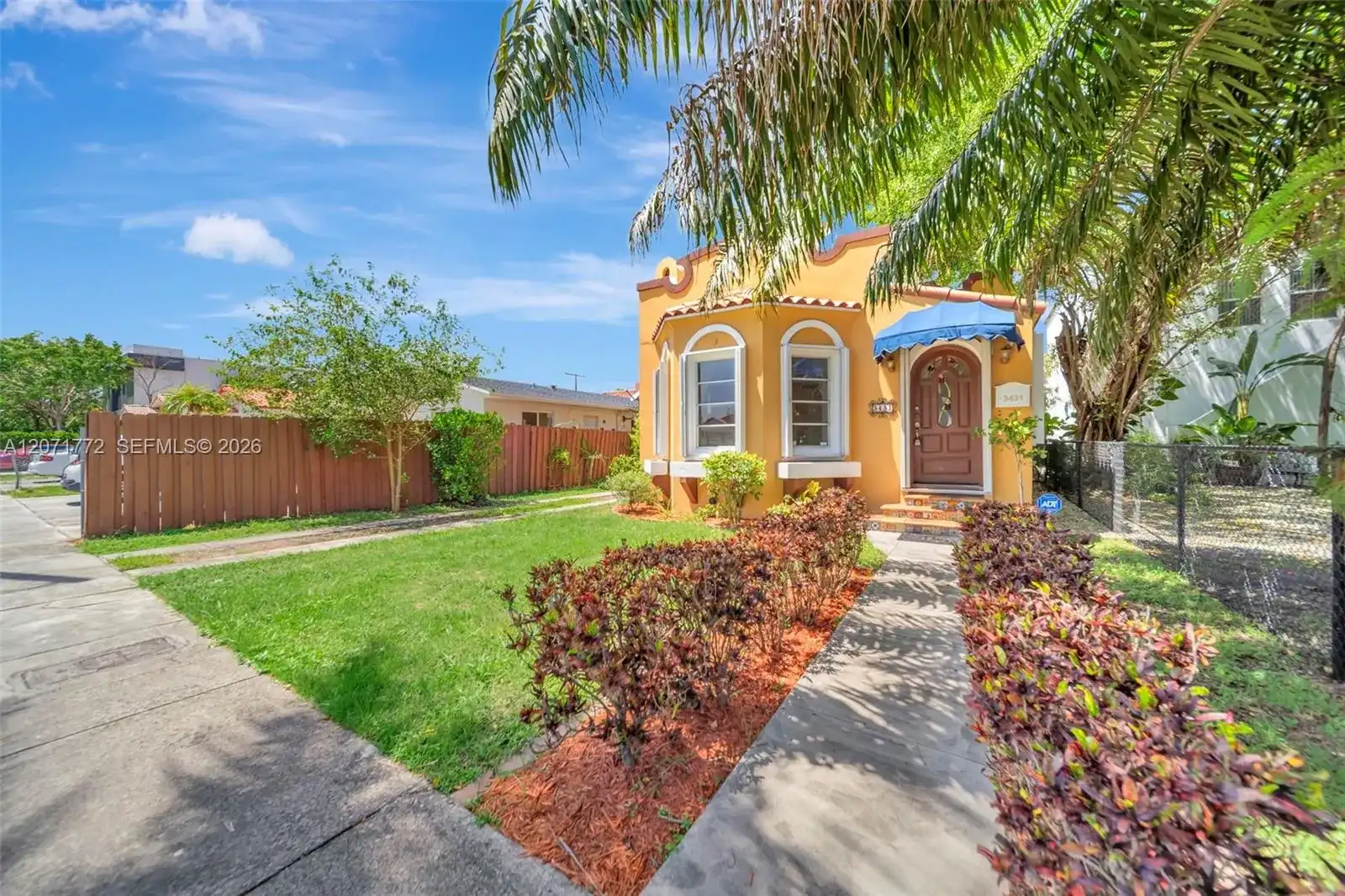 3431 SW 25th St, Miami FL 33133