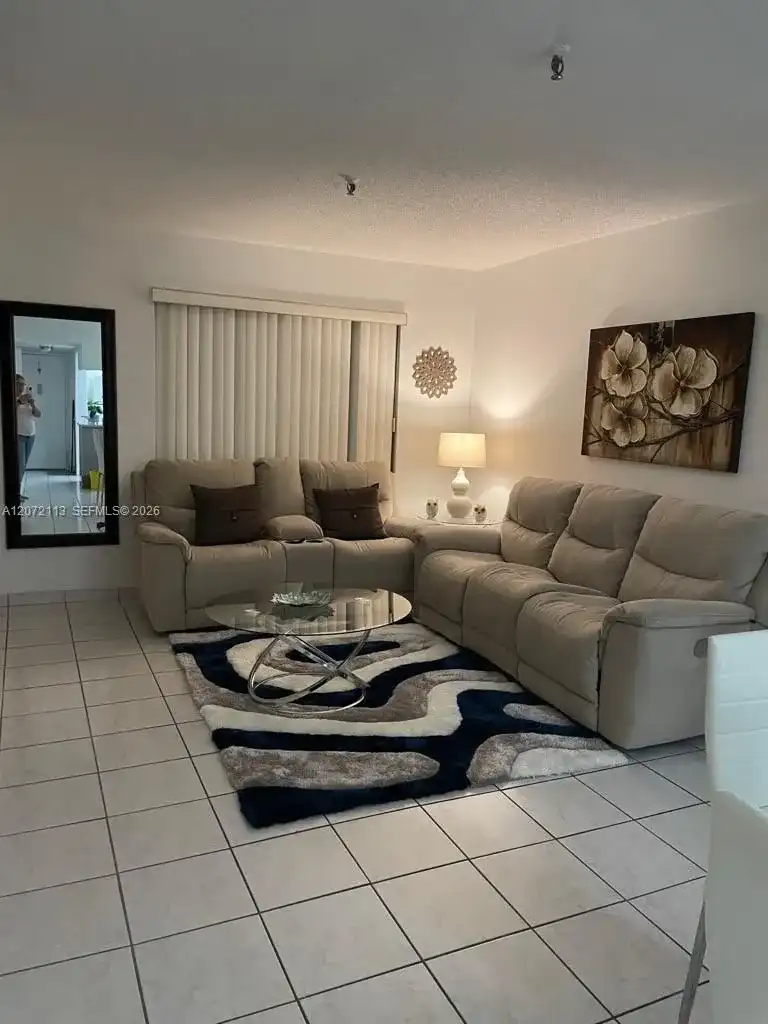 250 181st Dr # 111, Sunny Isles Beach FL 33160
