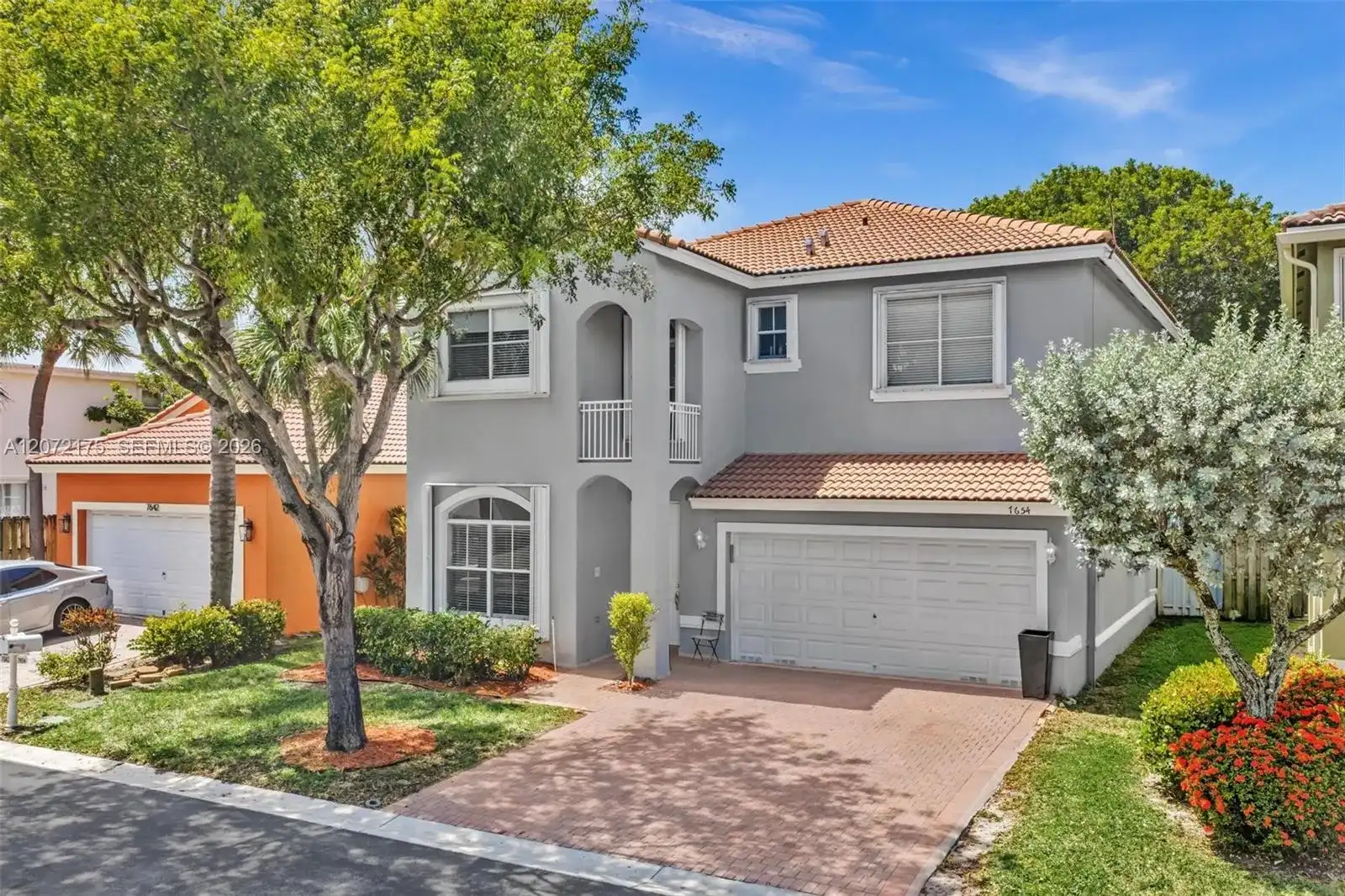 7654 NW 21st Dr, Pembroke Pines FL 33024