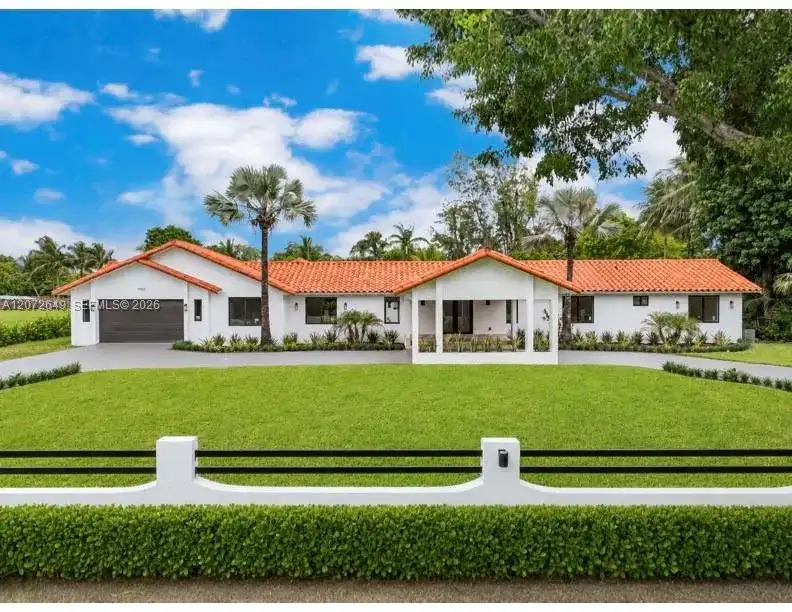 11901 SW 45th St, Miami FL 33175