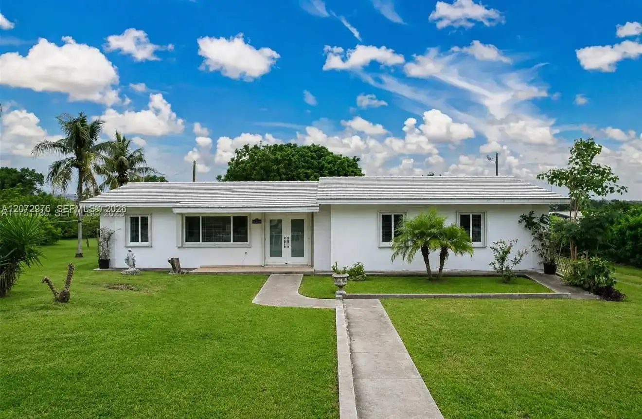 20890 SW 236th St, Homestead FL 33031