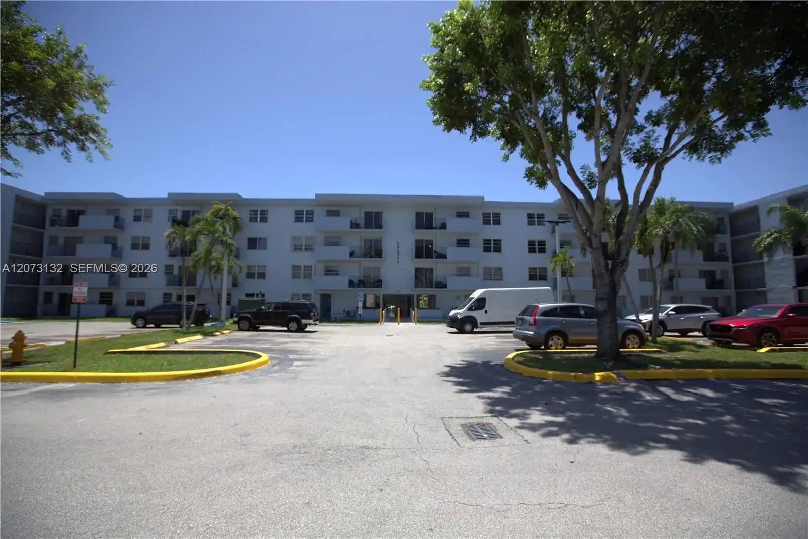 1221 SW 122nd Ave # 403, Miami FL 33184