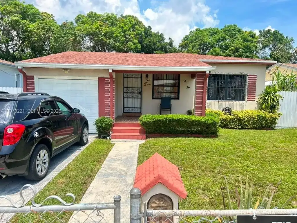 1191 NW 49th St, Miami FL 33127