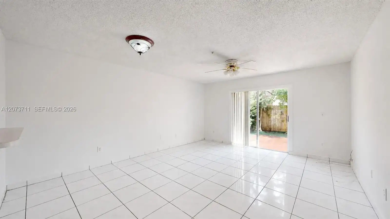 8183 NW 8th St # C2, Miami FL 33126