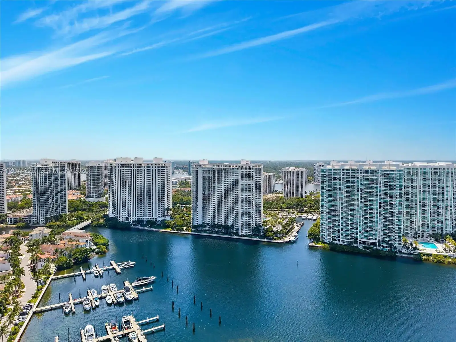7000 Island Blvd # 609, Aventura FL 33160