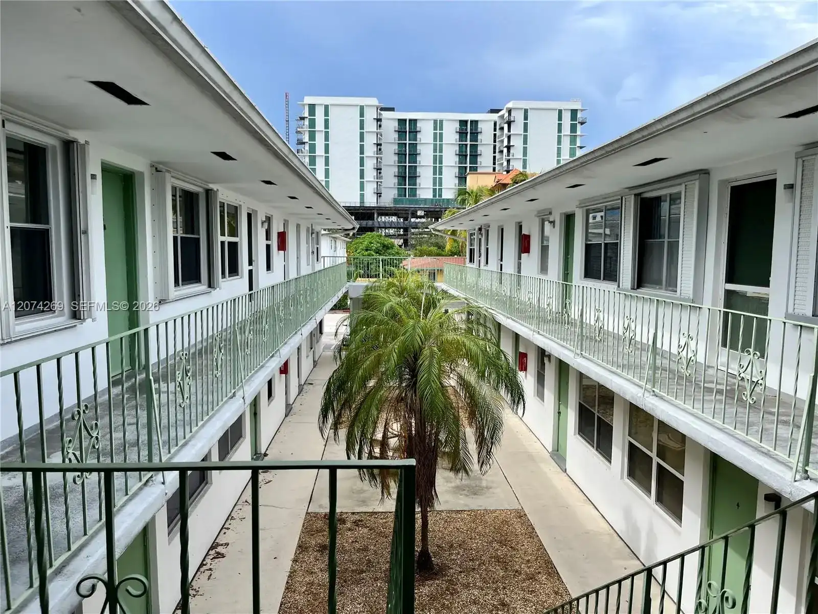 1824 Monroe St # 12, Hollywood FL 33020