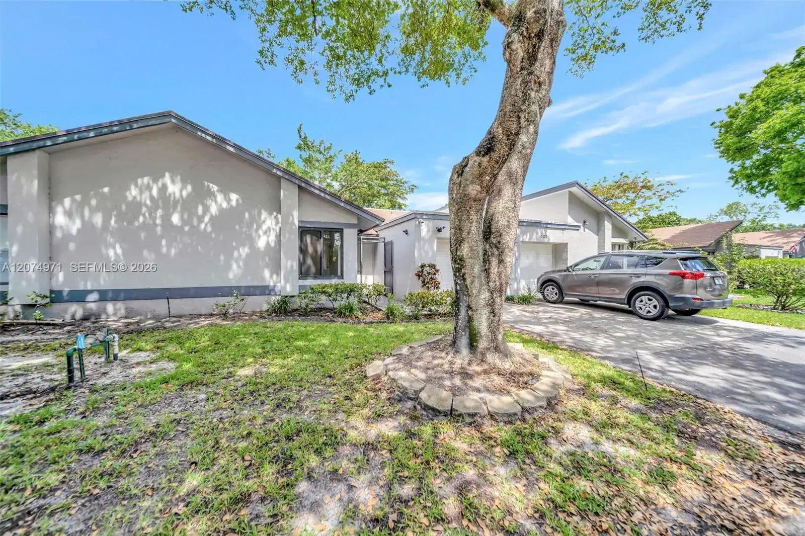 5223 Gate Lake Rd # 5223, Tamarac FL 33319