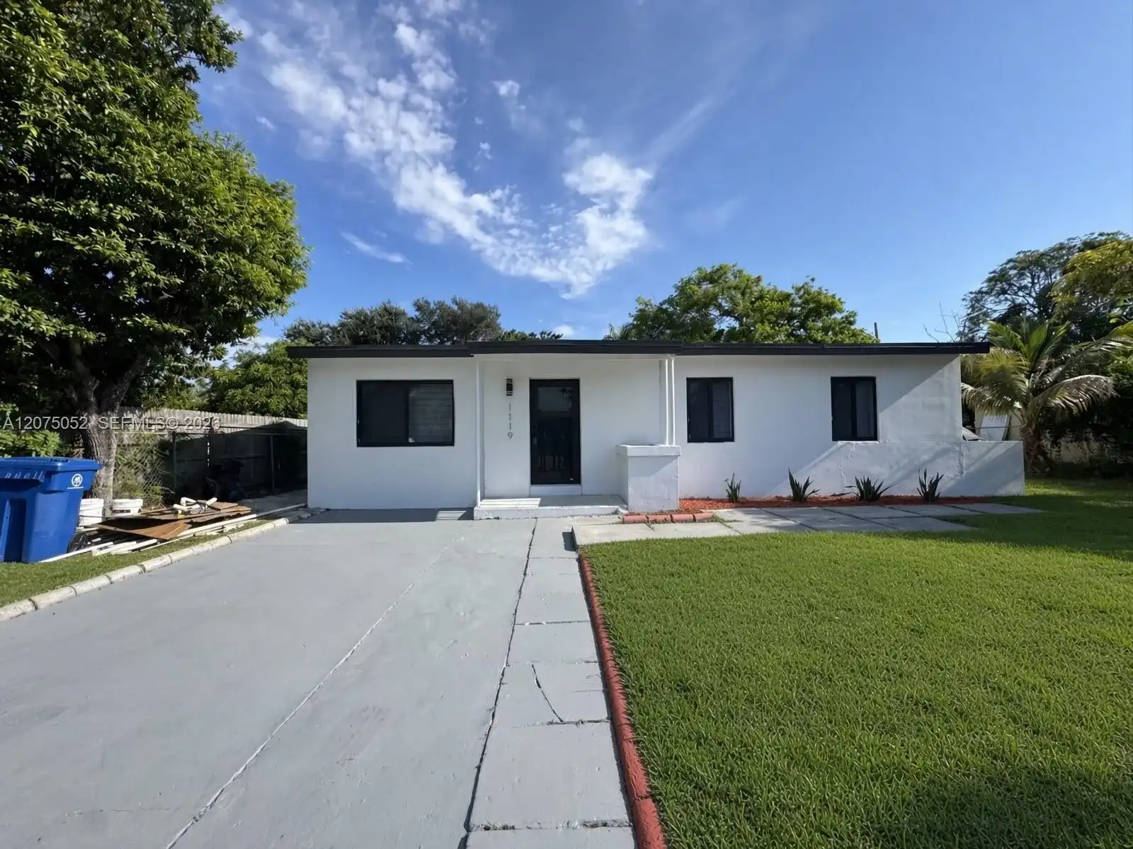 1119 NW 11th Ct, Fort Lauderdale FL 33311