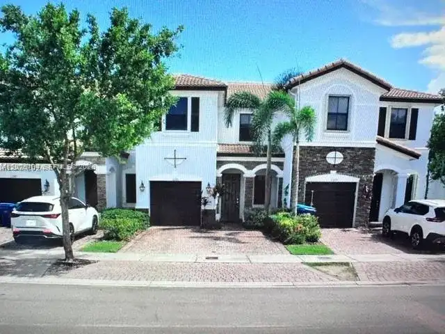 11281 NW 88th St, Doral FL 33178