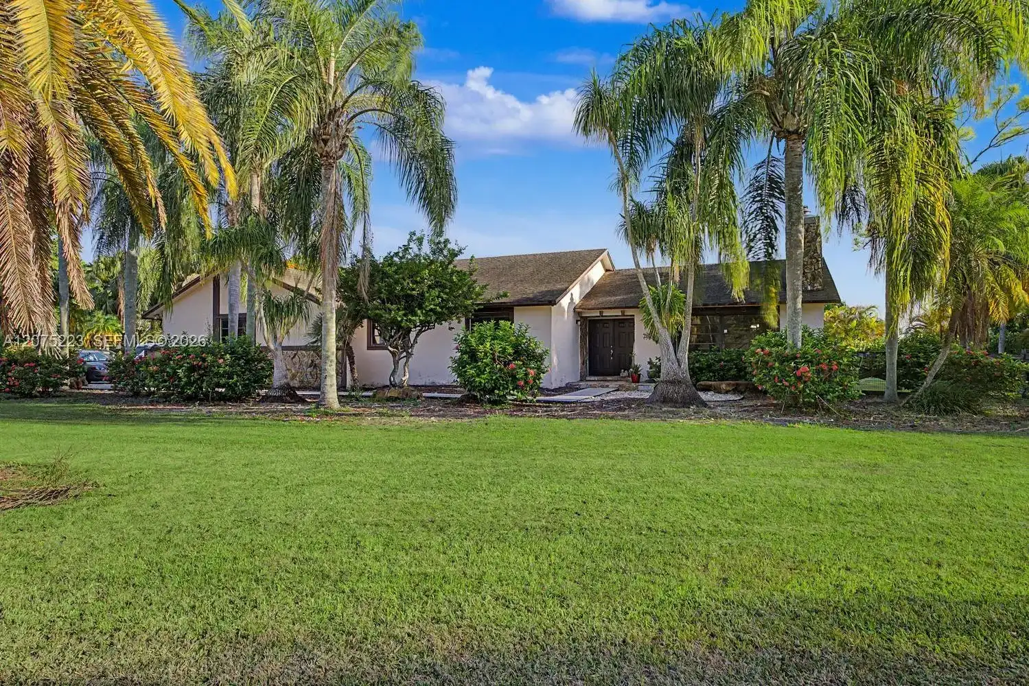 16880 SW 278th St, Homestead FL 33031