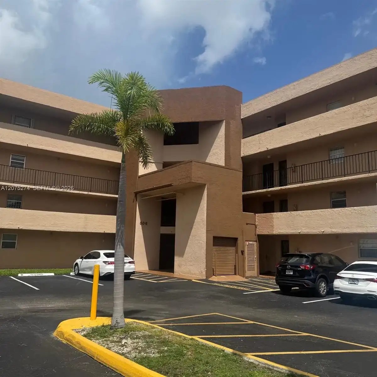 506 NW 87th Ave # 309, Miami FL 33172