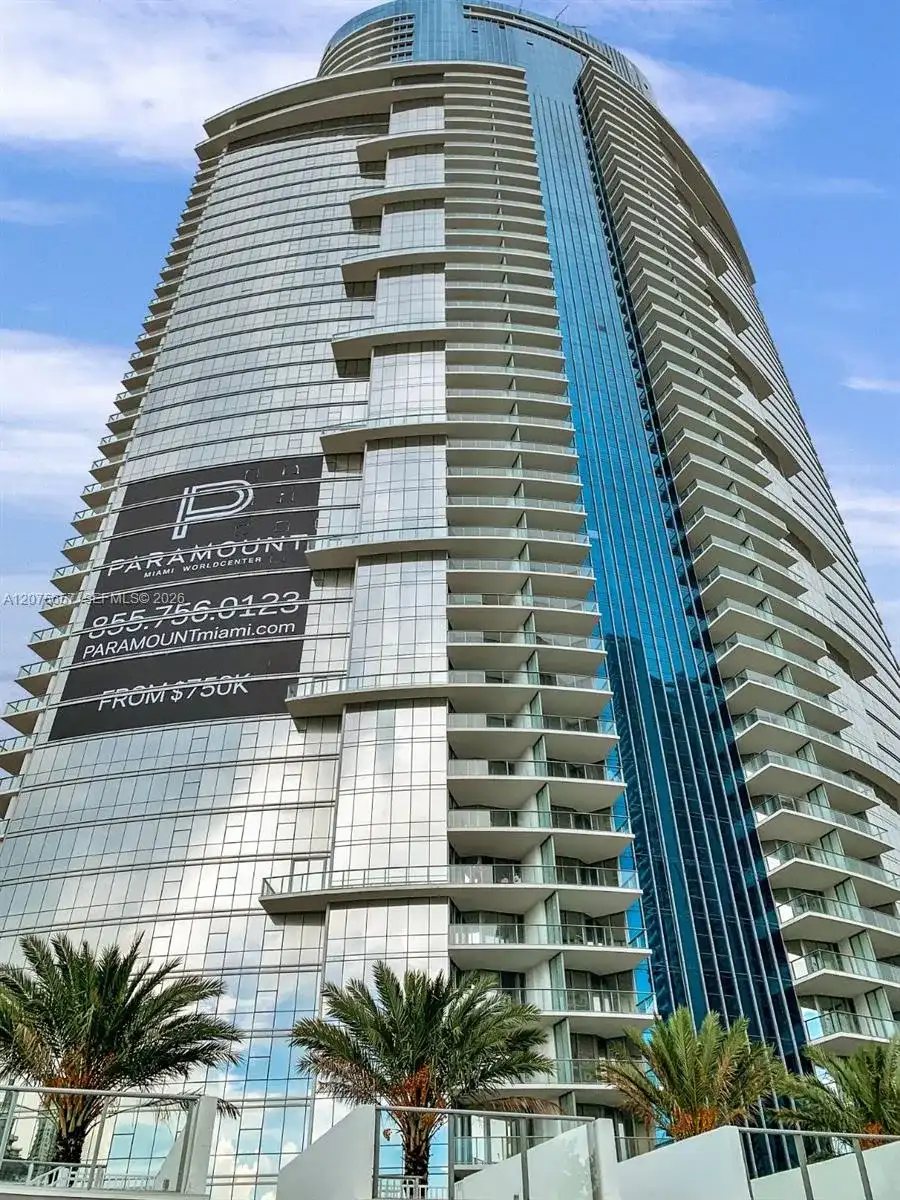 851 NE 1st Ave # 2107, Miami FL 33132