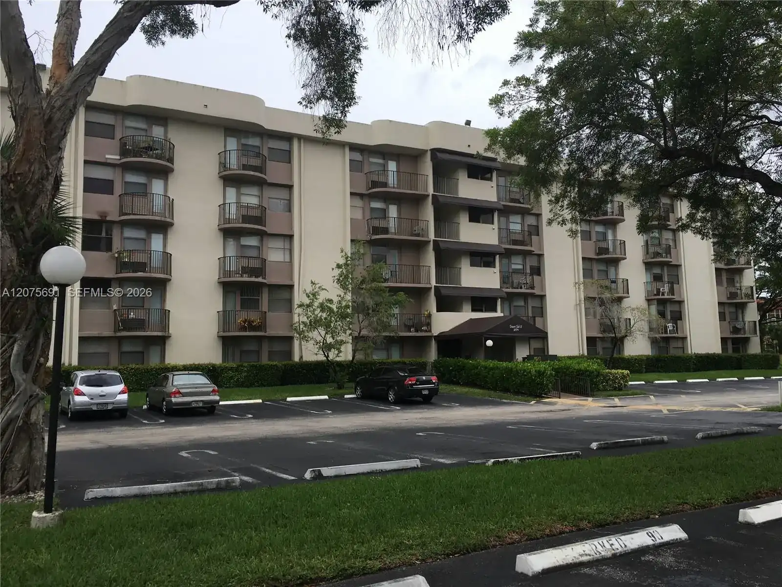 2771 Riverside Dr # A, Coral Springs FL 33065