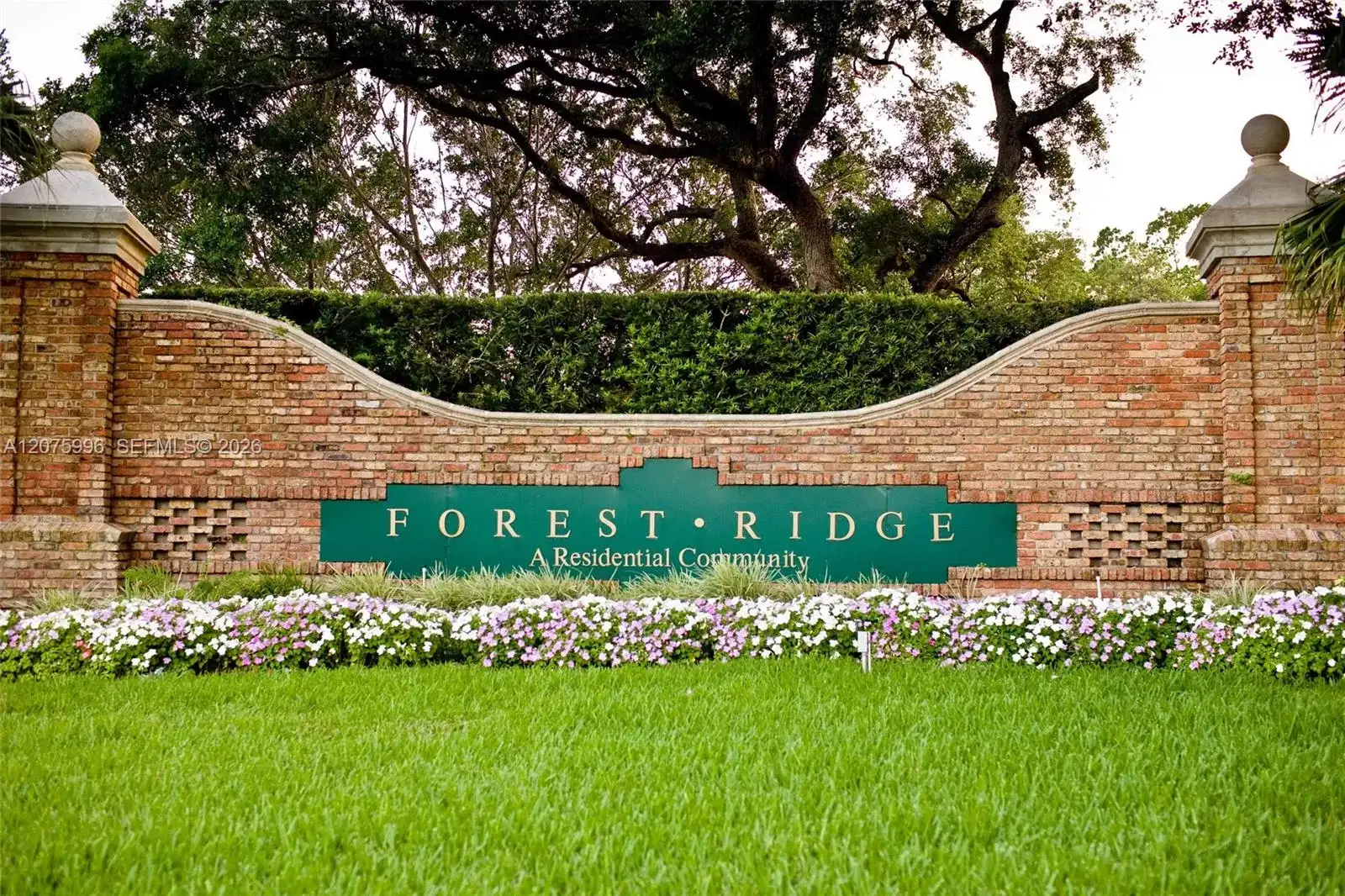9317 Arborwood Cir, Davie FL 33328