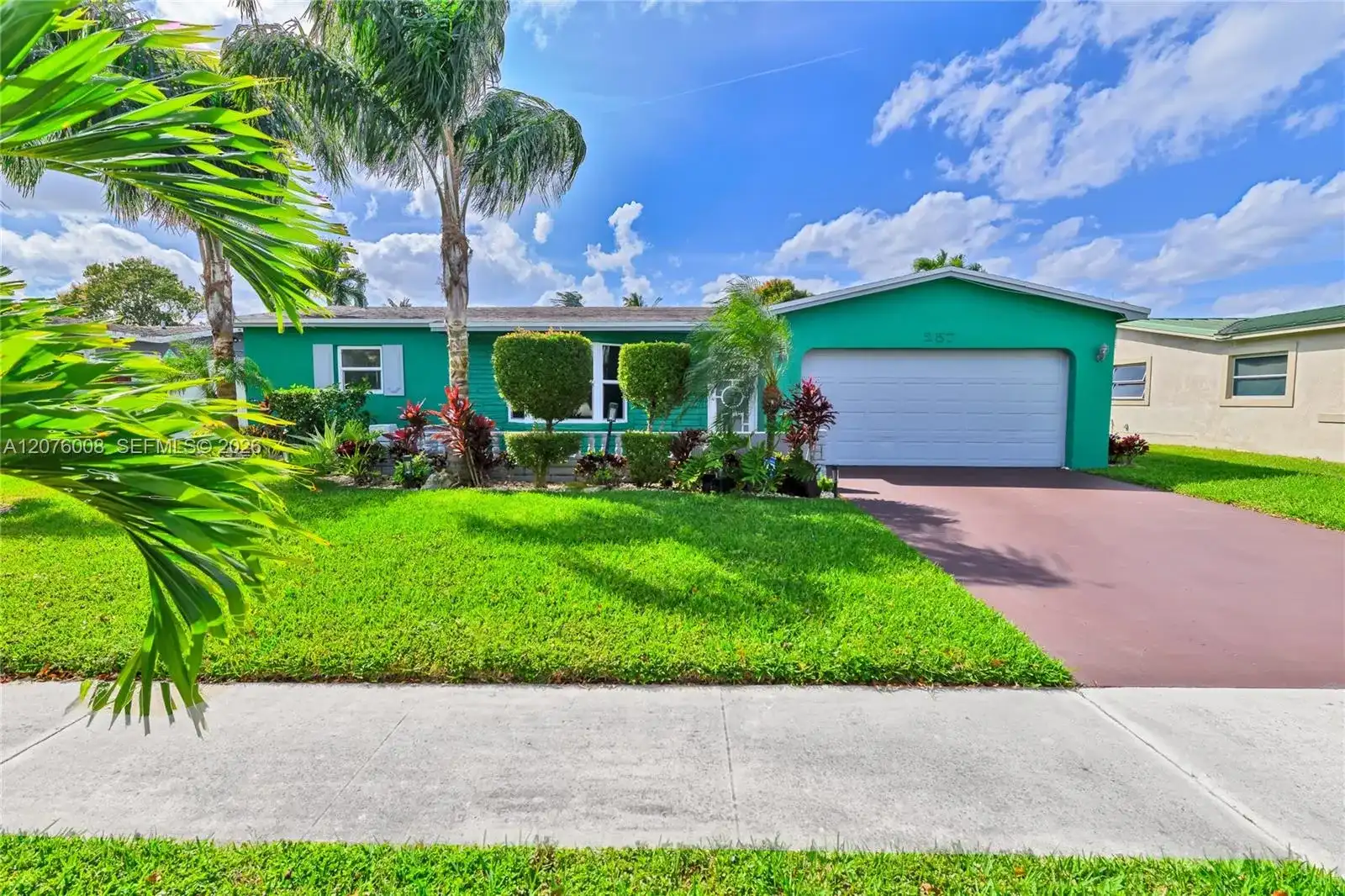 257 NW 79th Ave, Margate FL 33063