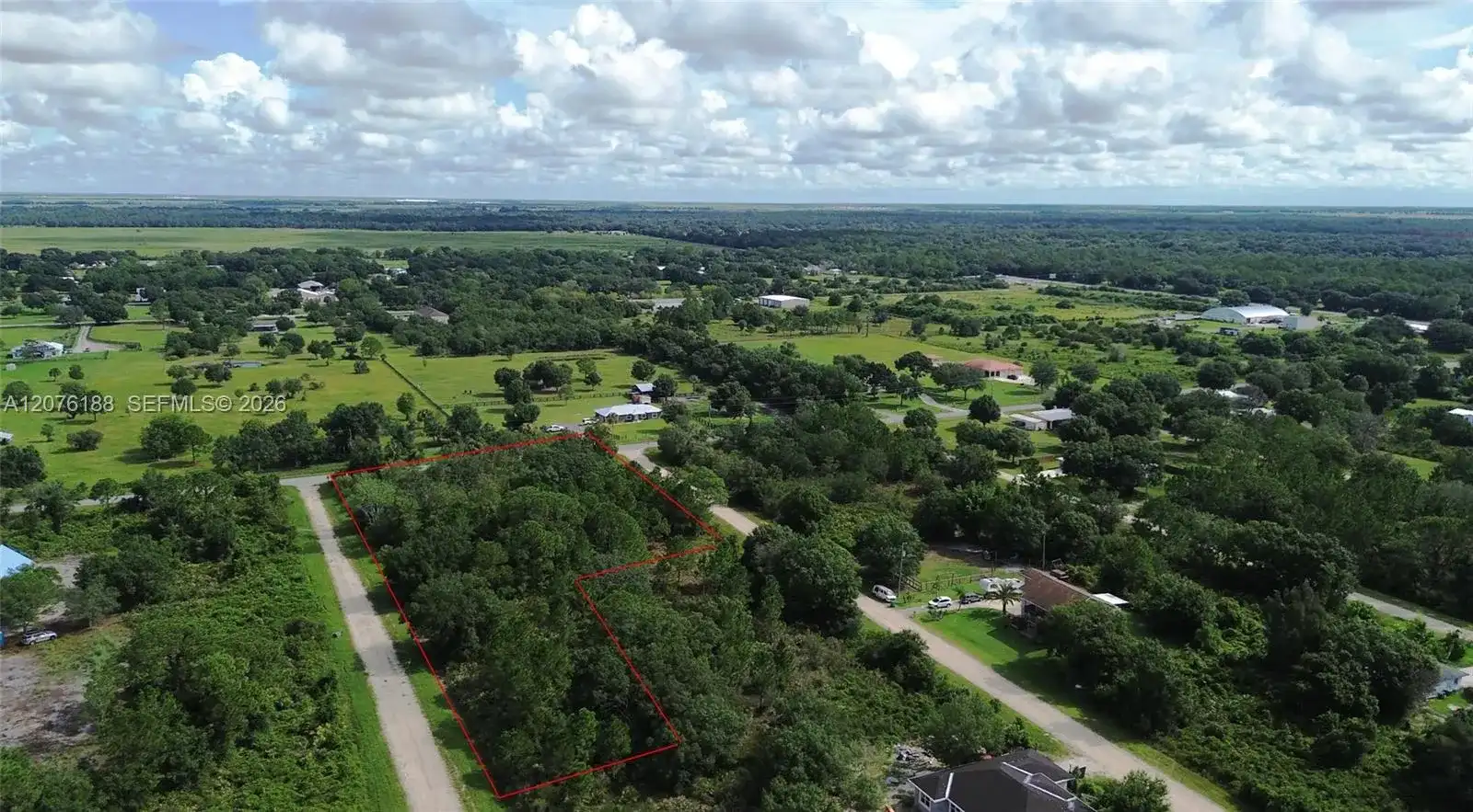 . NW 106nd Street, Okeechobee FL 34972