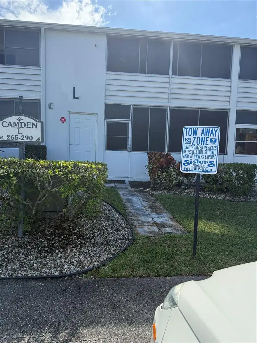 272 Camden L # 272, West Palm Beach FL 33417
