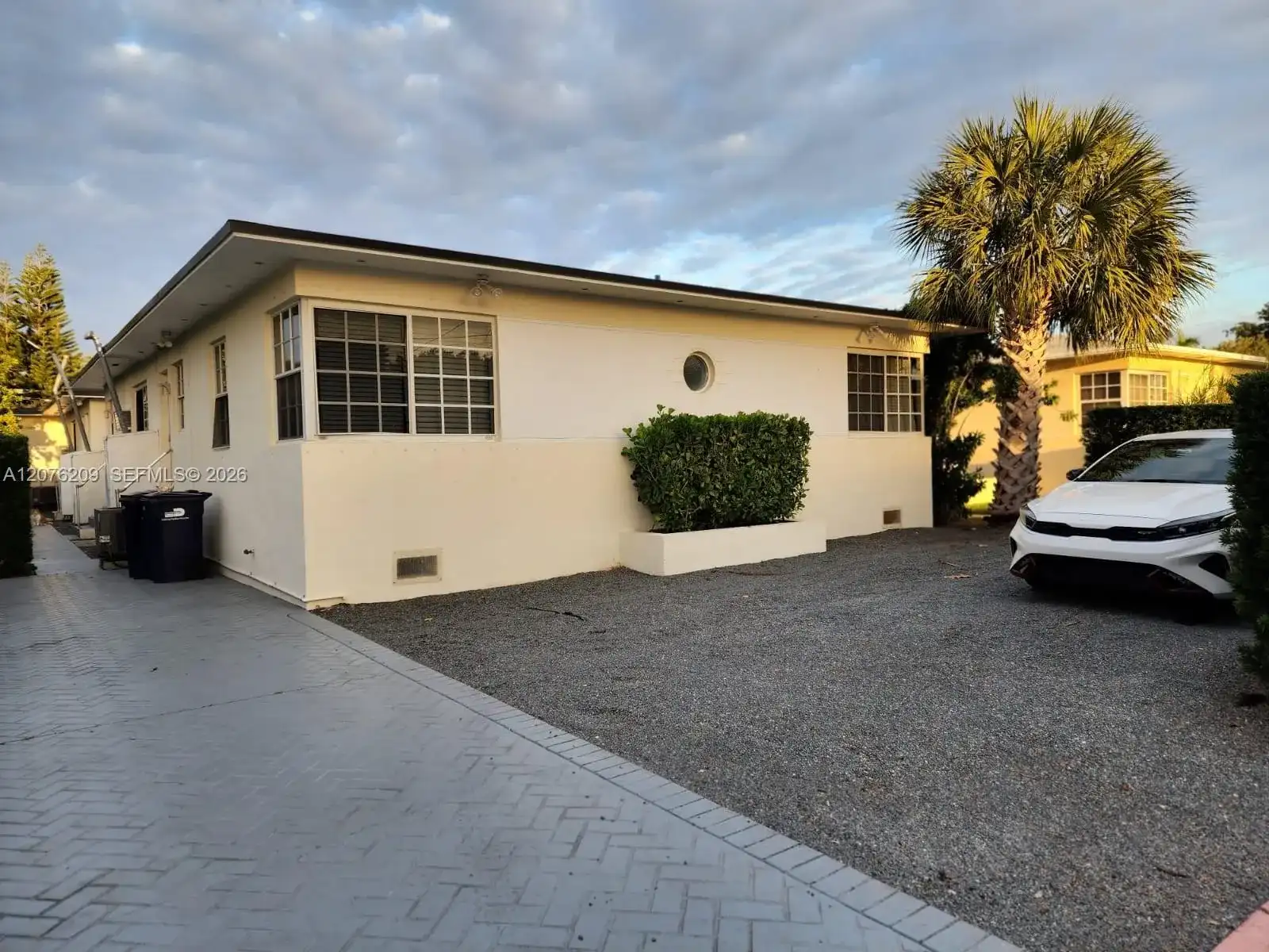 2145 Bay Dr # 2, Miami Beach FL 33141