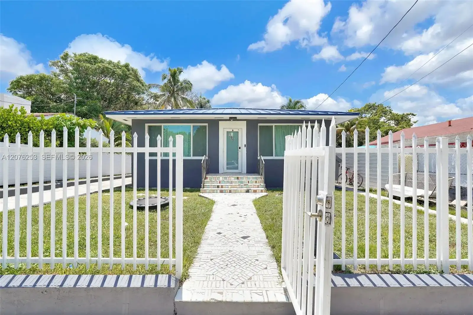 160 NW 45th St # 2, Miami FL 33127