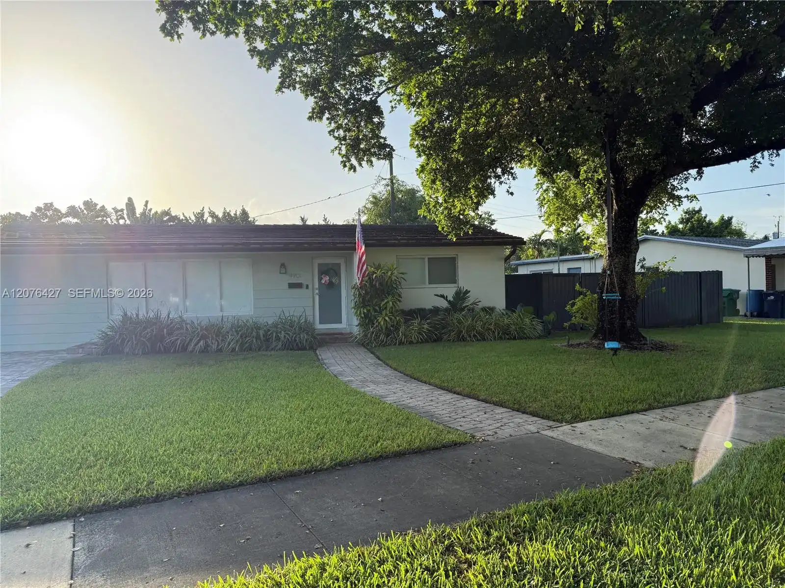 4901 SW 95th Ct, Miami FL 33165