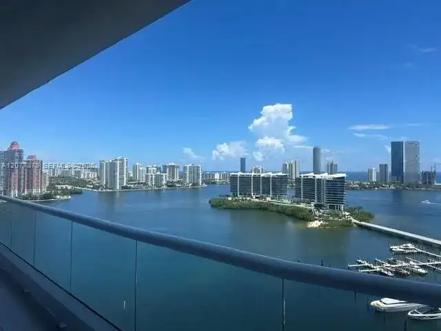 7000 Island Blvd # 2405, Aventura FL 33160