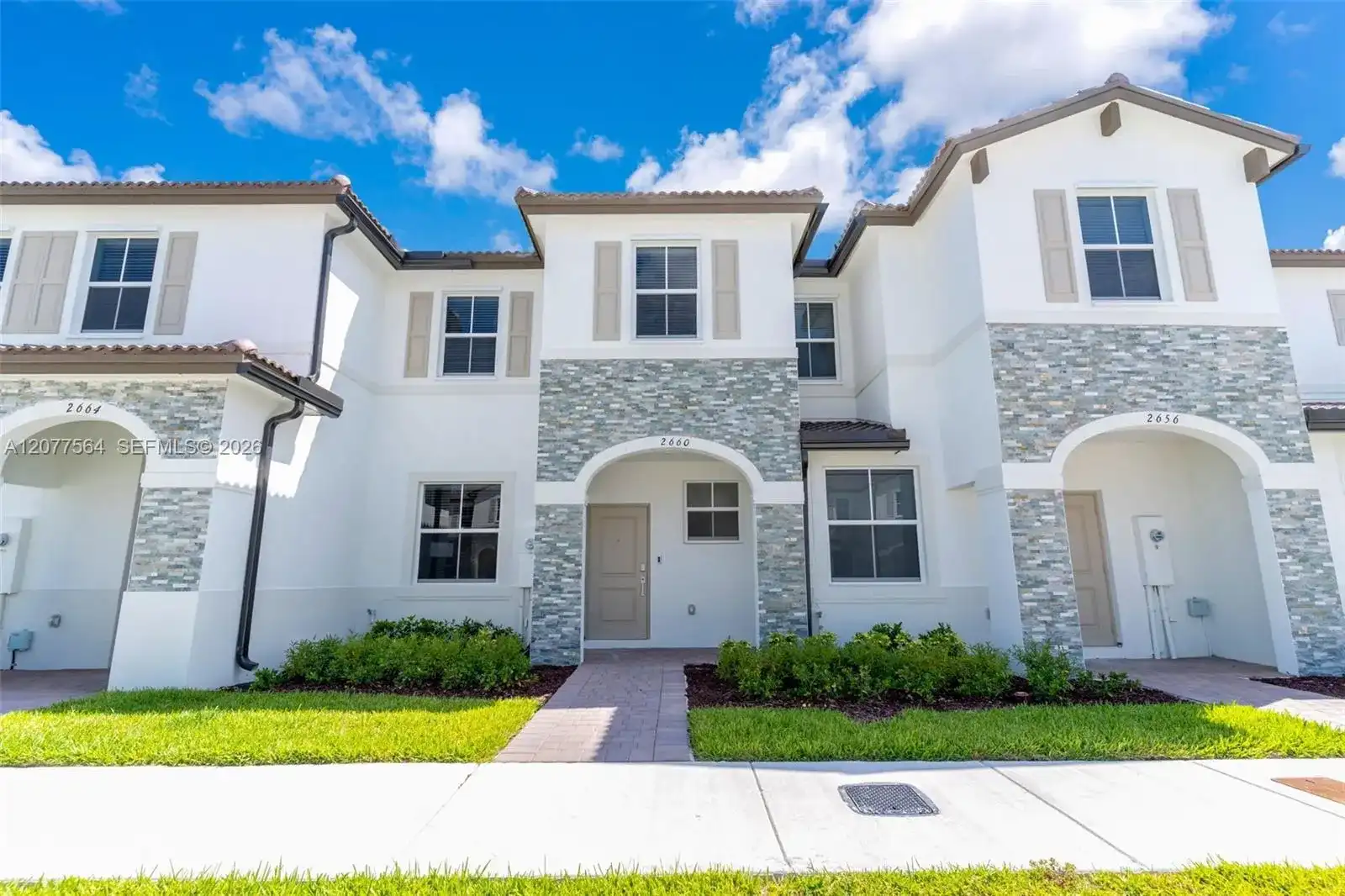 2660 SE 28th St, Homestead FL 33035