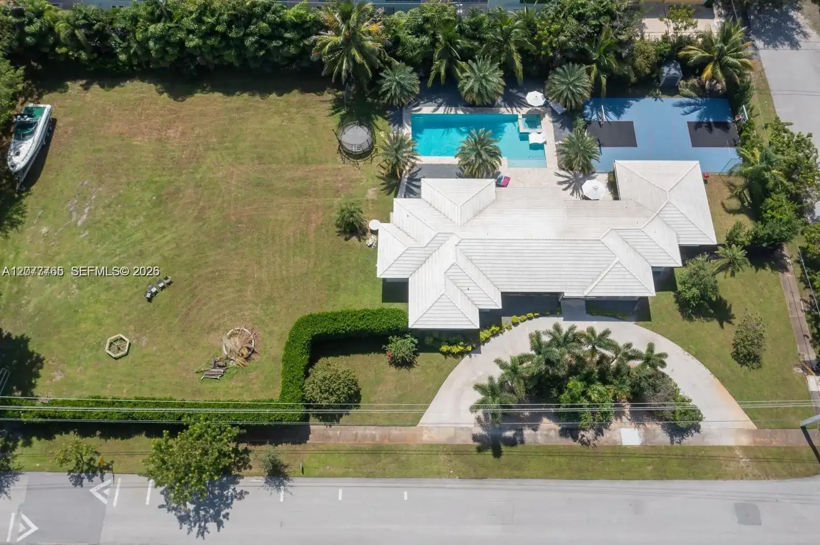 412 NE 2nd St, Pompano Beach FL 33060