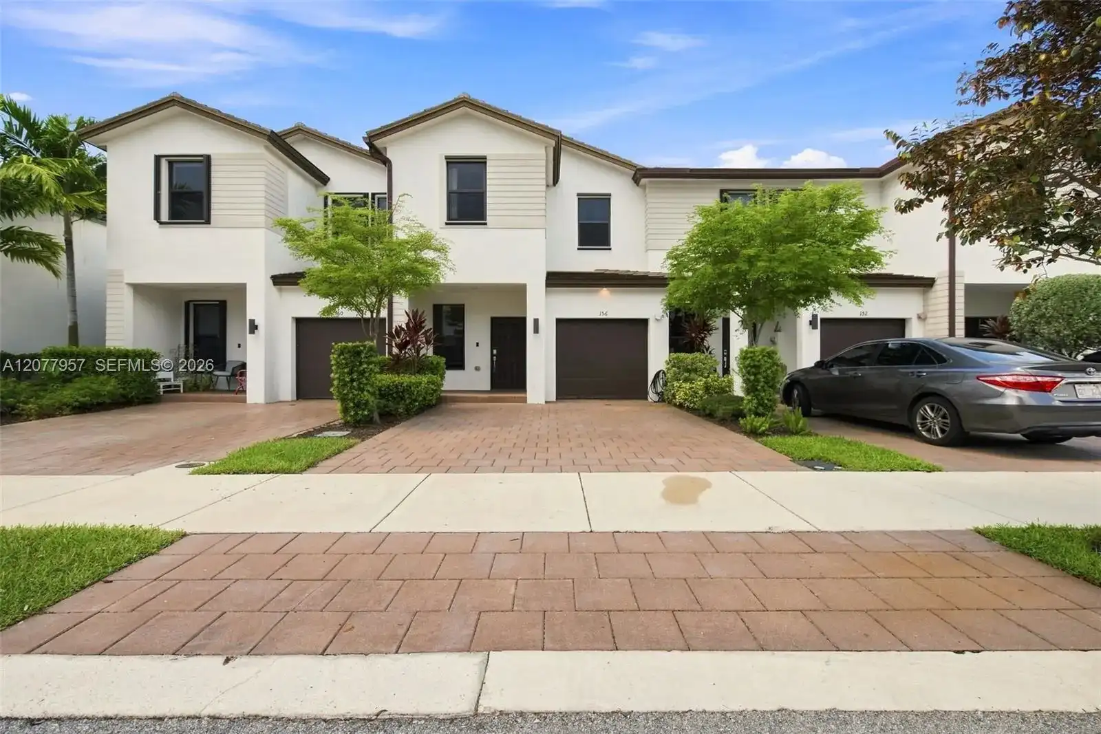 156 SW 185th Way, Pembroke Pines FL 33029