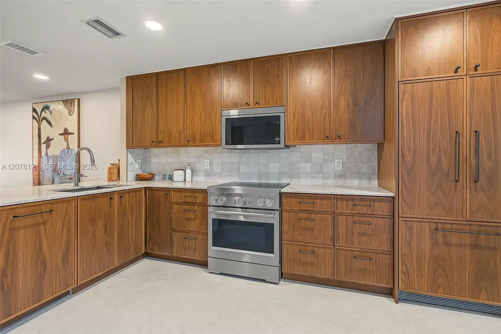 825 SE 2nd St # 825, Fort Lauderdale FL 33301