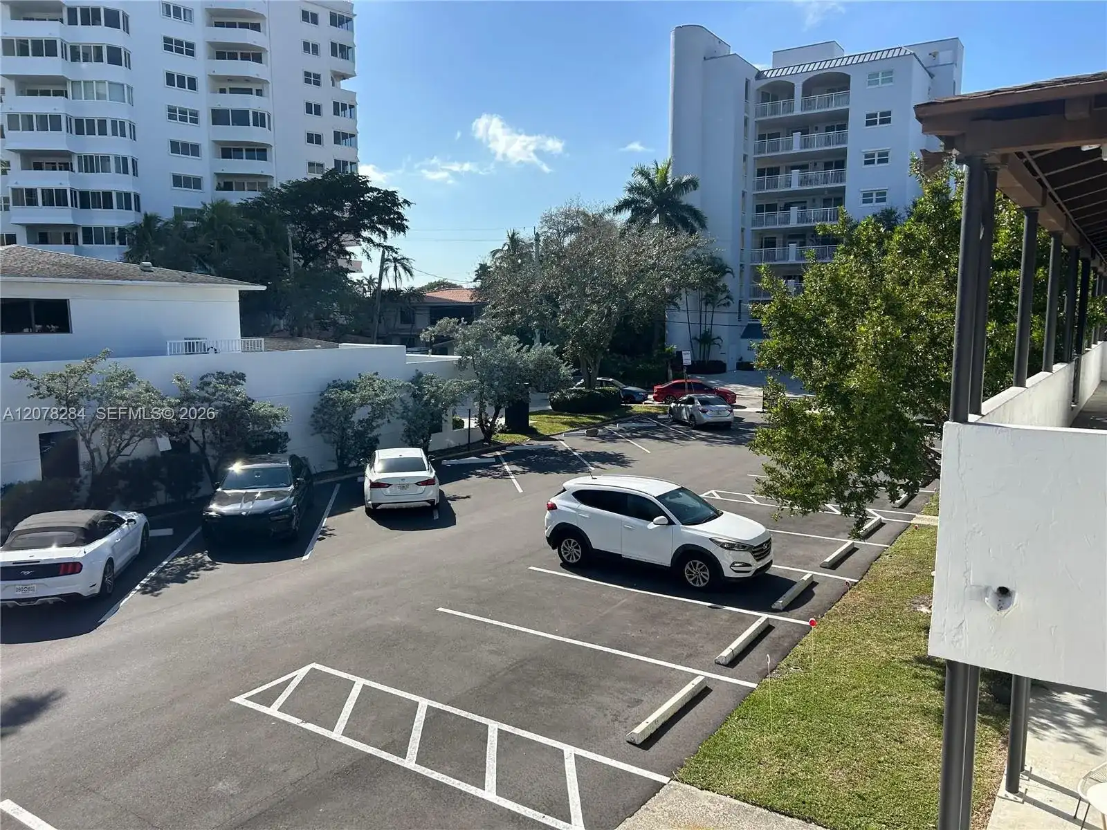 300 Sunset Dr # 2, Fort Lauderdale FL 33301