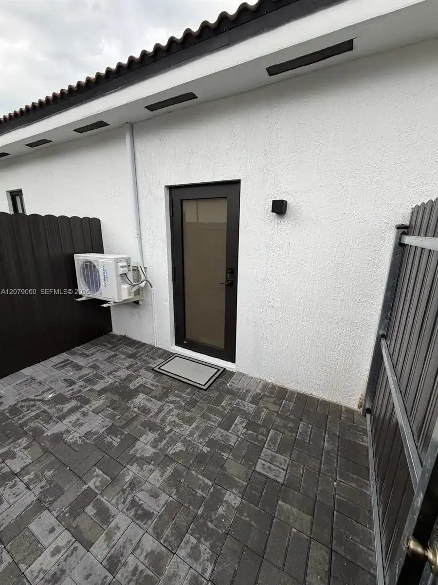 22721 SW 103rd Ct # 1, Cutler Bay FL 33190