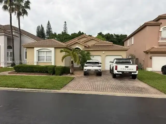 9771 NW 32nd St, Doral FL 33172