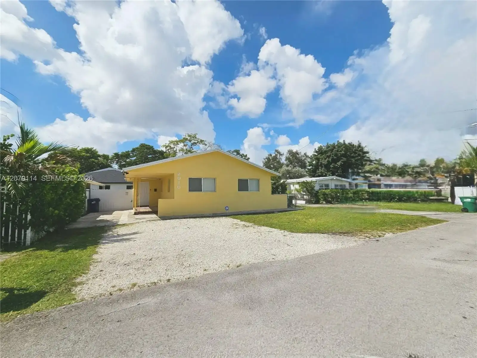 2010 NW 70th St, Miami FL 33147