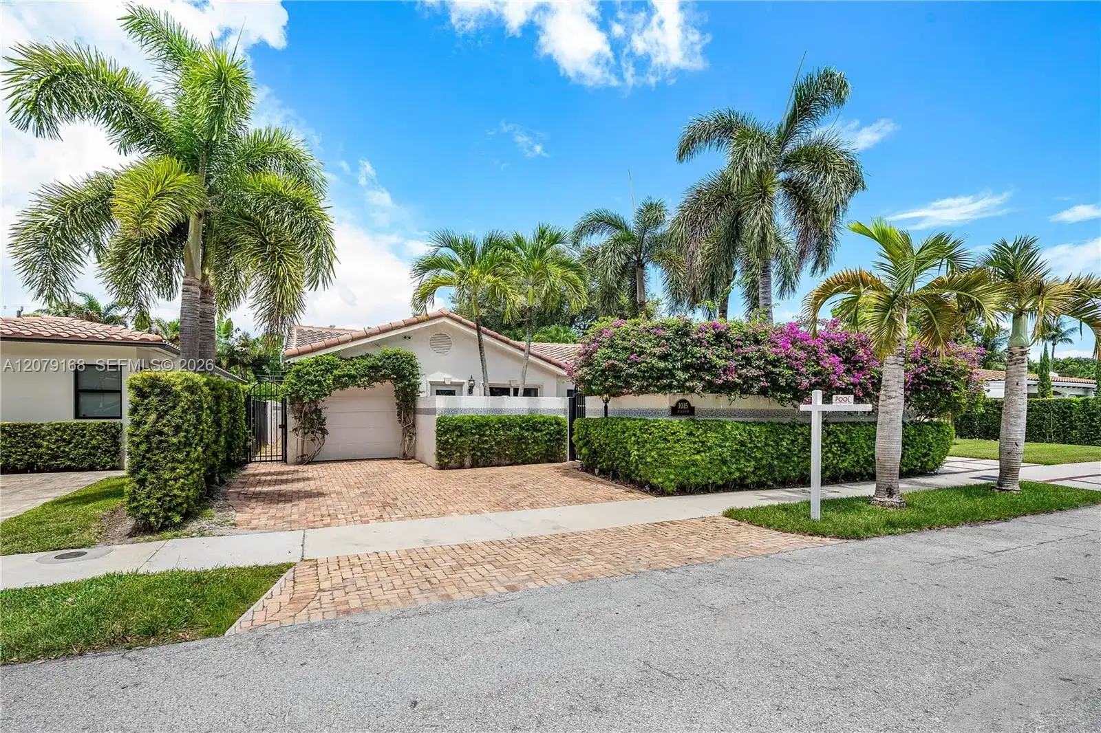 1015 SE 11th Ct, Fort Lauderdale FL 33316