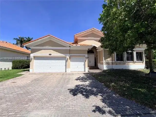 19385 SW 79th Ct, Cutler Bay FL 33157