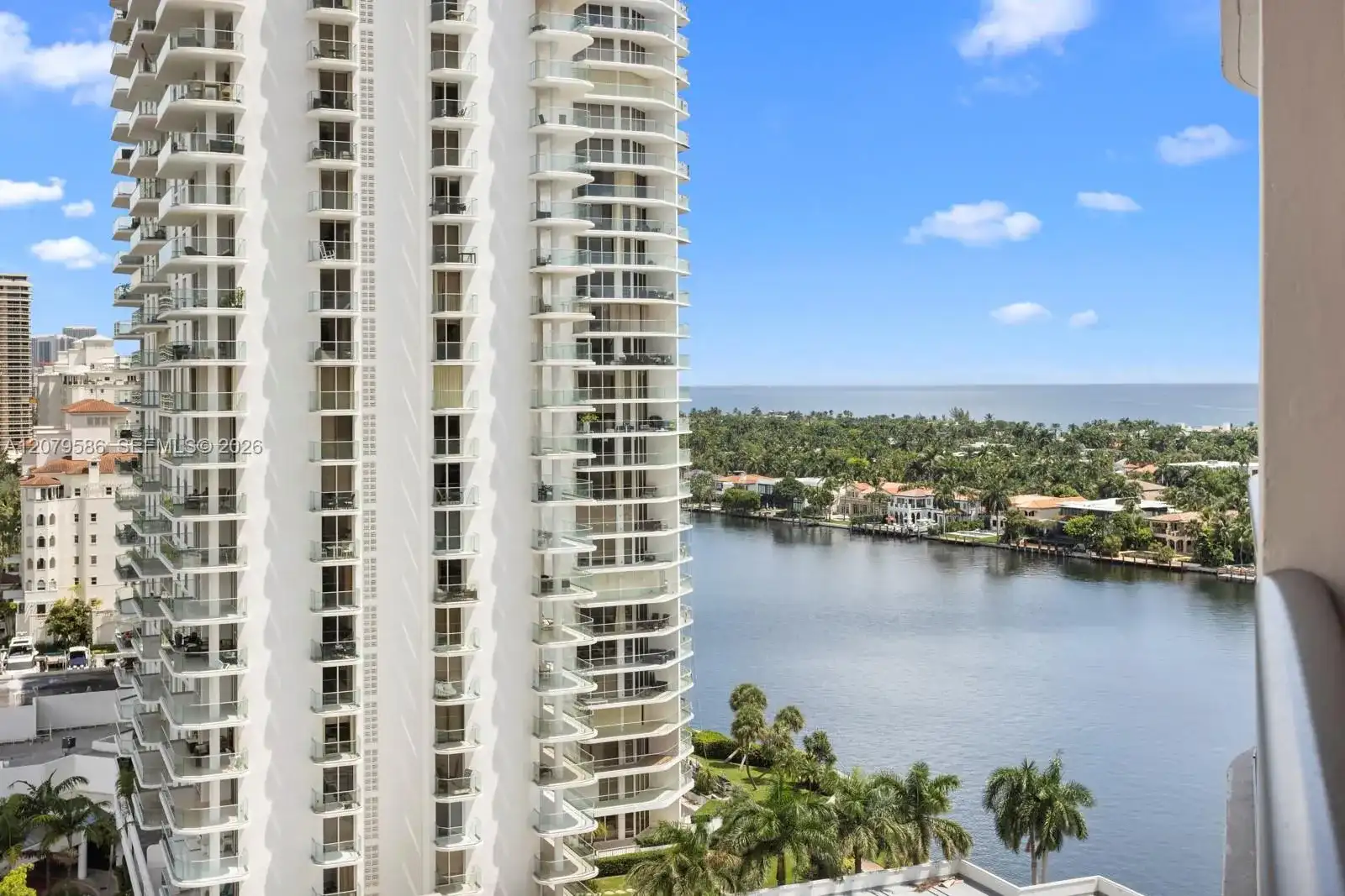 19667 W Turnberry Way # G, Aventura FL 33180