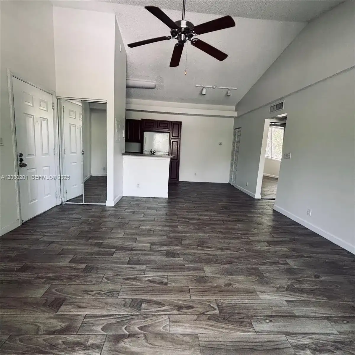 701 Lyons Rd # 13207, Coconut Creek FL 33063
