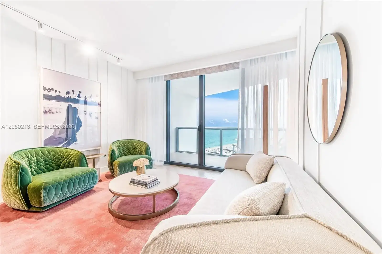 2201 Collins Ave # 807, Miami Beach FL 33139