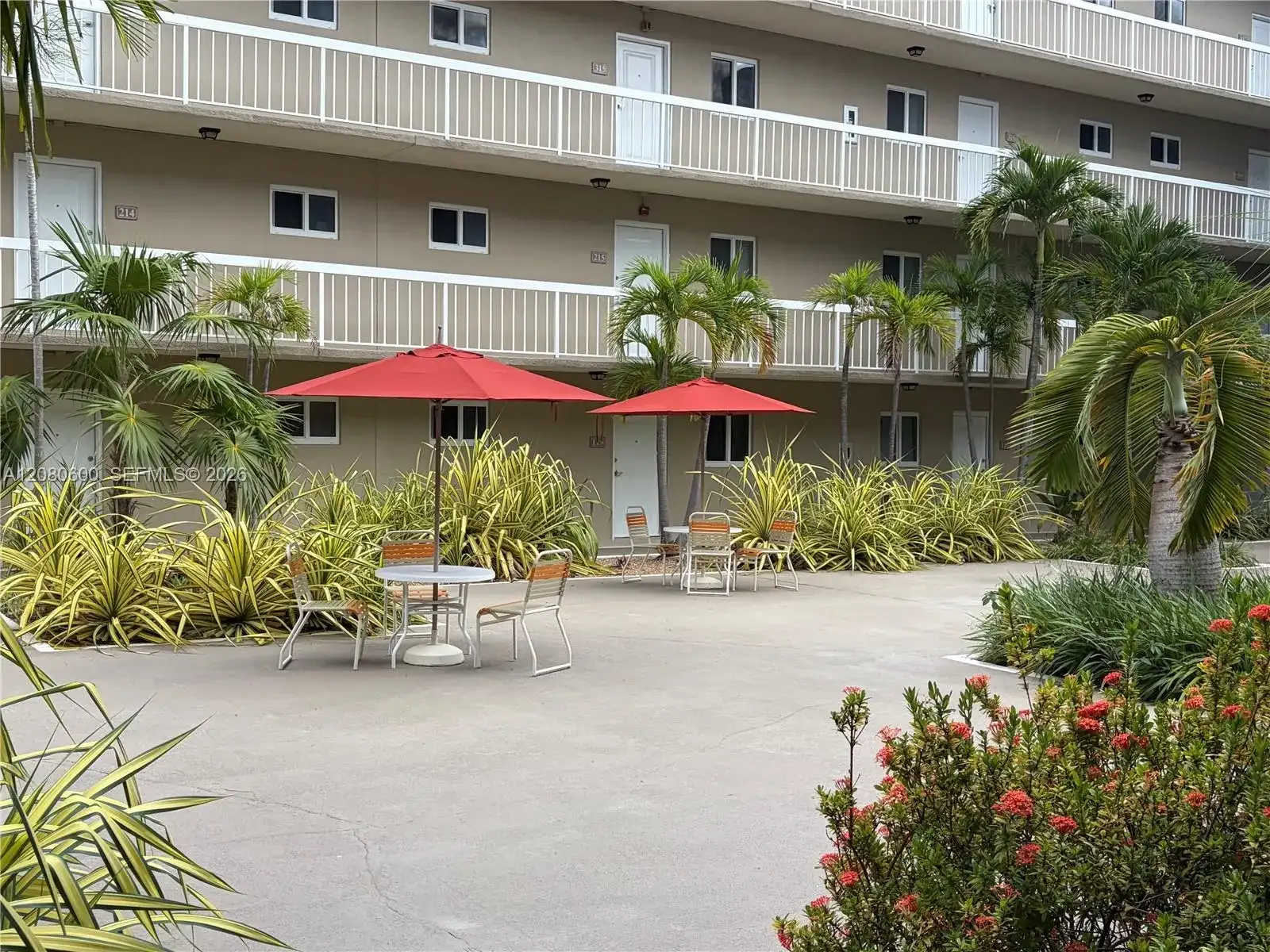 7703 Camino Real # A106, Miami FL 33143