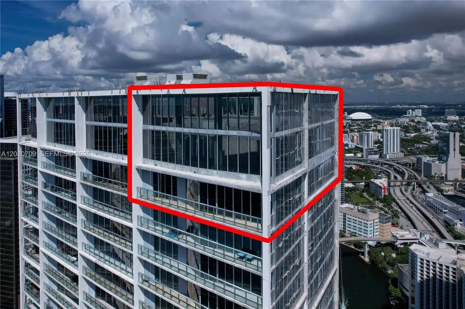465 Brickell Ave, Miami FL 33131