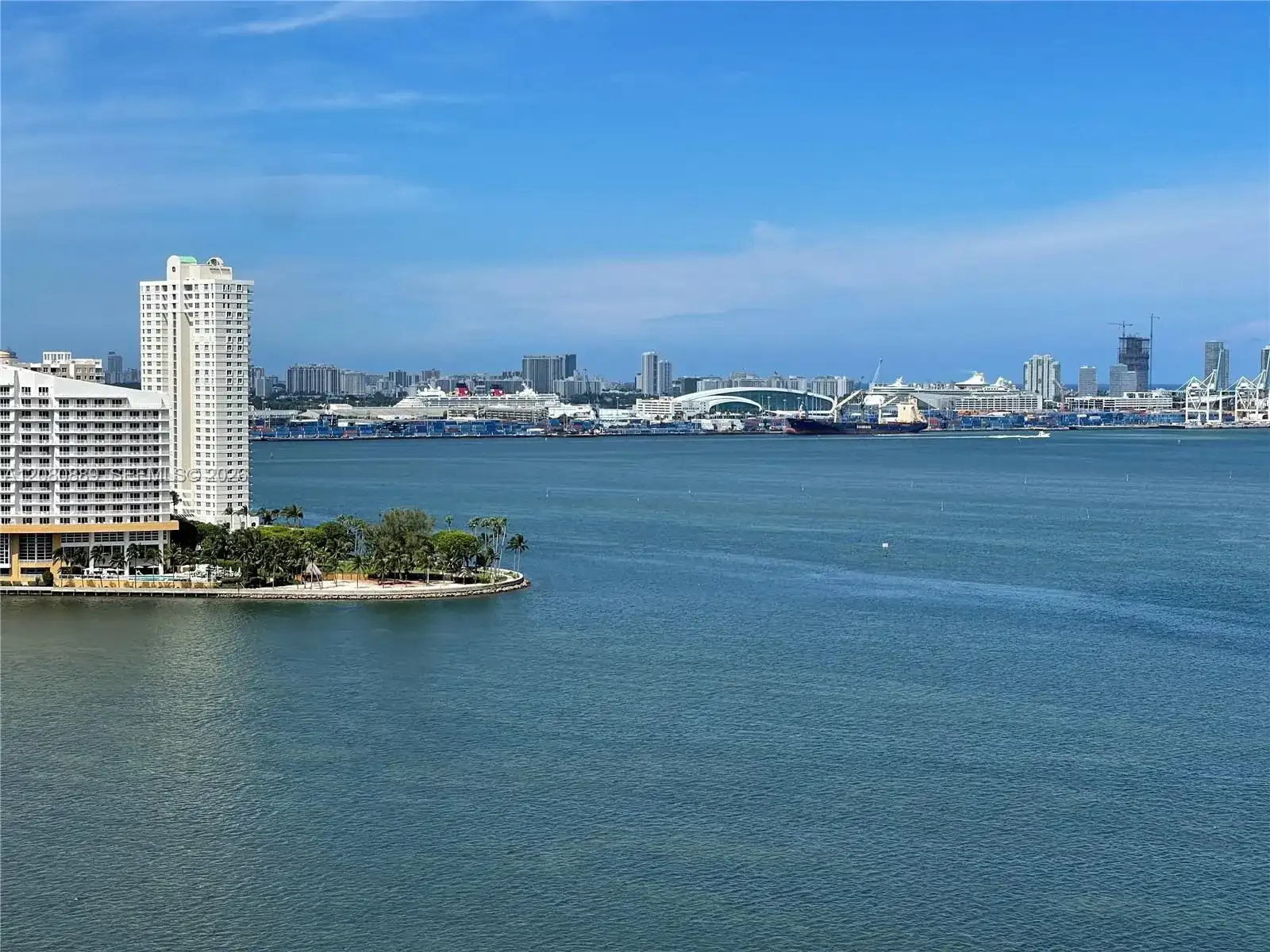 1300 Brickell Bay Dr # 2010, Miami FL 33131