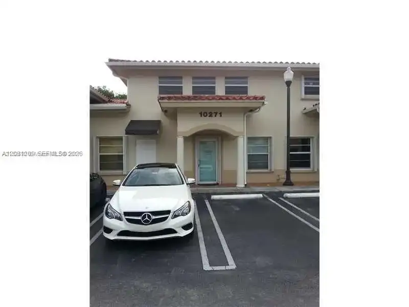 10271 SW 72nd St # 103, Miami FL 33173