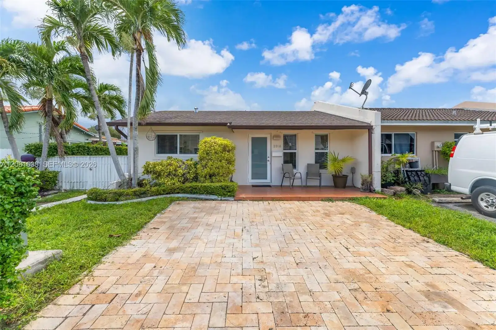 2018 SW 103rd Ct, Miami FL 33165