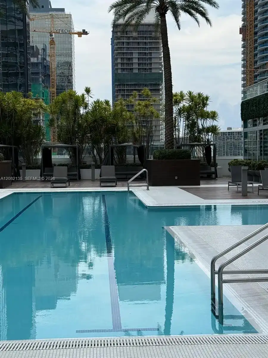 1080 Brickell Ave # 913, Miami FL 33131