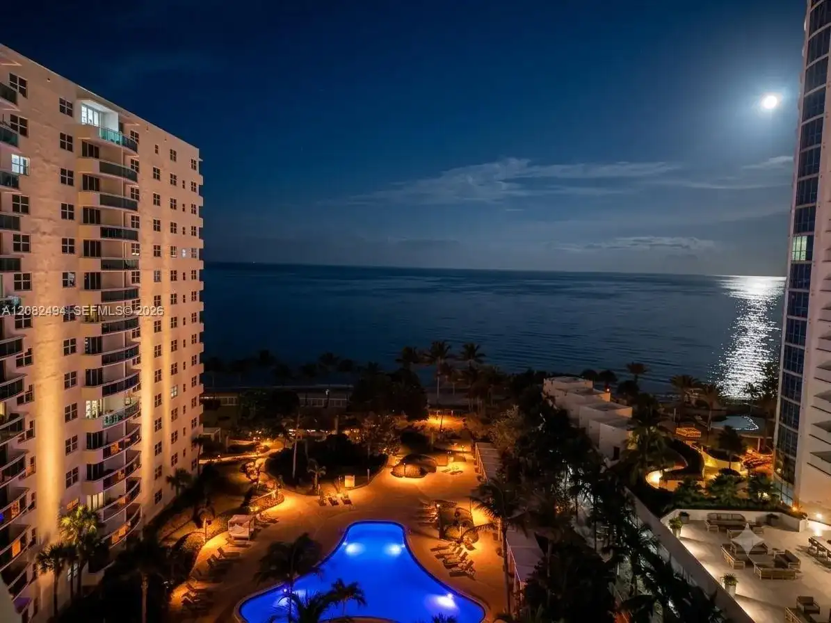3001 S Ocean Dr # 1127, Hollywood FL 33019